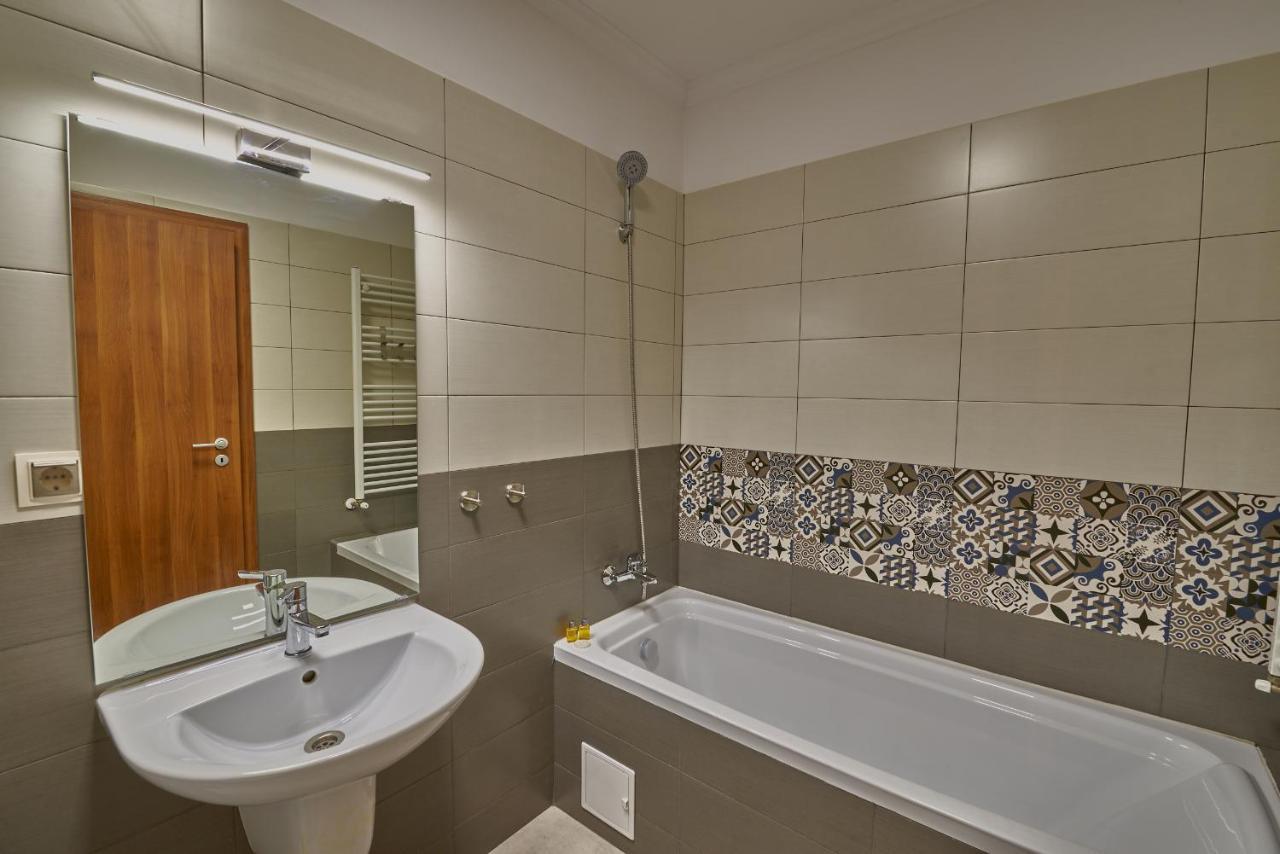 Stylish Place In The Heart Of Клуж-Напока Екстериор снимка